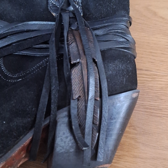 LUCCHESE Robyn Suede Ankle Bootie Boot Black 7.5 - Picture 8 of 16